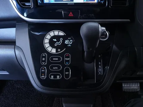 Mitsubishi eK Space