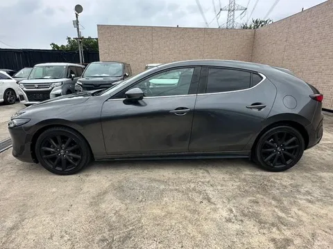 Mazda MAZDA3 Fastback
