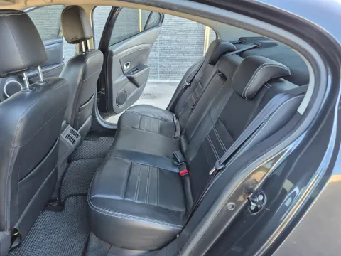 Renault SM3
