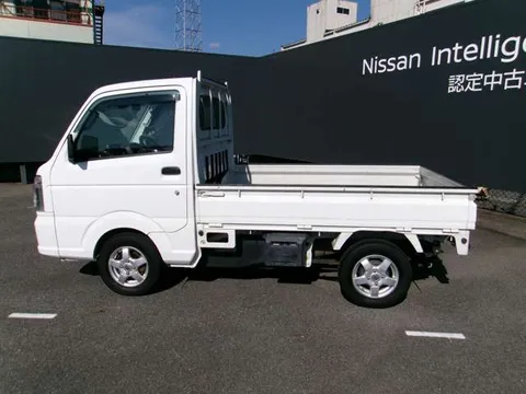 Nissan Clipper Truck