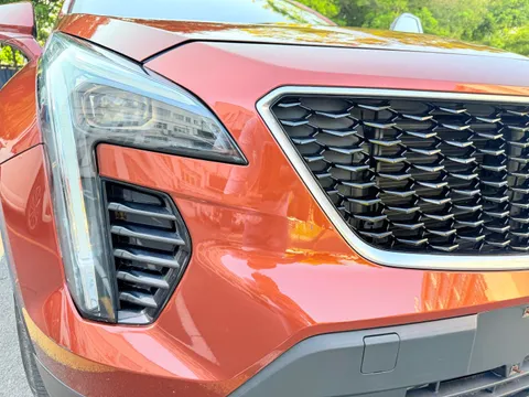 Cadillac XT4