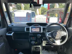 Toyota Pixis Mega