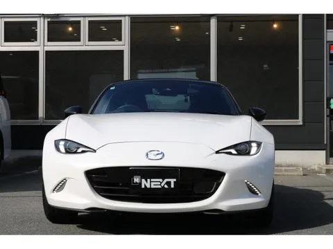 Mazda MX-5 (Roadster)