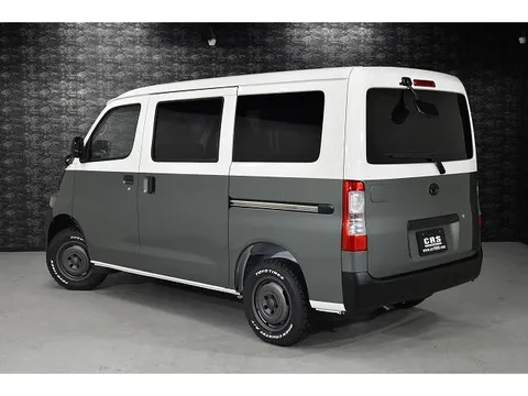 Toyota TownAce Van