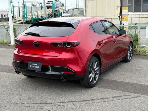 Mazda MAZDA3 Fastback