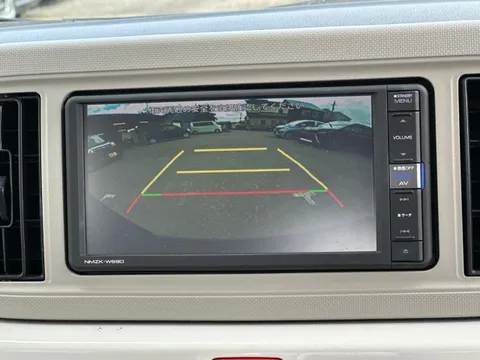 Daihatsu Mira Tocot