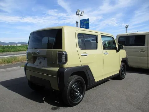 Daihatsu Taft