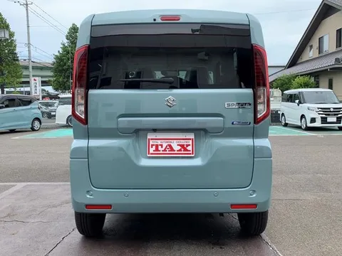 Suzuki Spacia