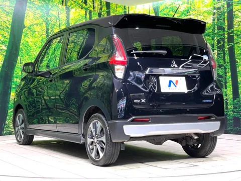Mitsubishi eK X