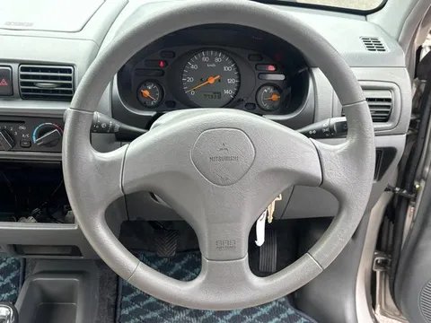 Mitsubishi Minica