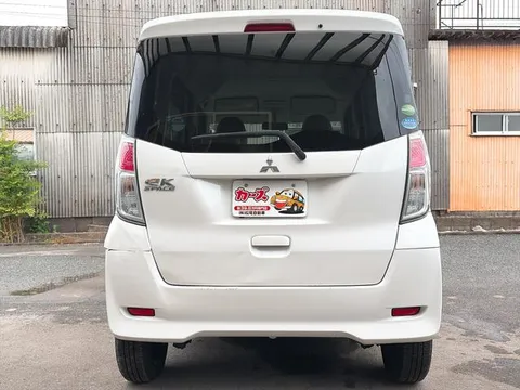 Mitsubishi eK Space