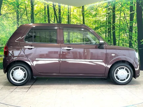 Daihatsu Mira Tocot