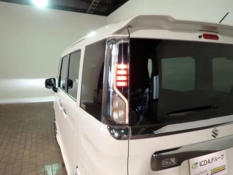 Suzuki Spacia Custom