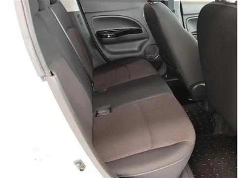 Mitsubishi Mirage
