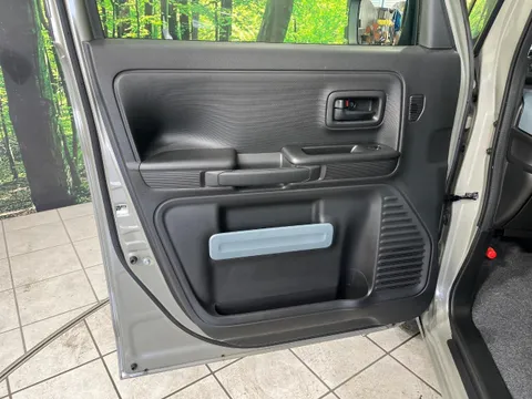 Suzuki Spacia Base