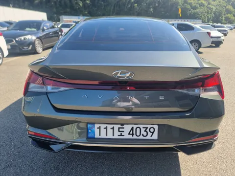 Hyundai Elantra (Avante)