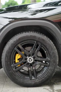 Mercedes-Benz Mercedes-Benz GLB