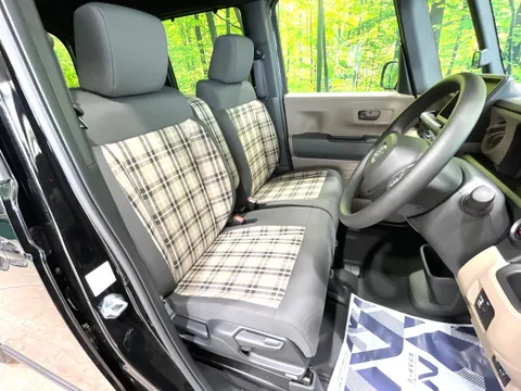 Honda N-BOX Joy