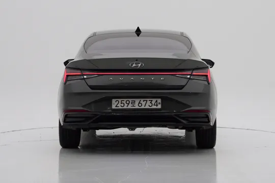 Hyundai Elantra (Avante)