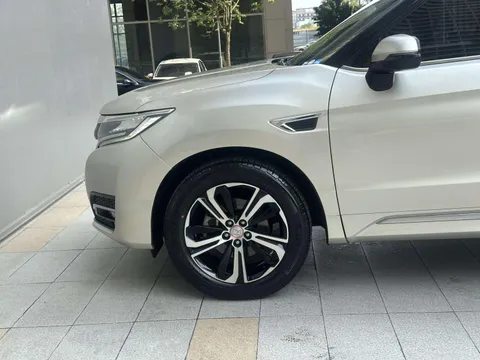 Honda UR-V