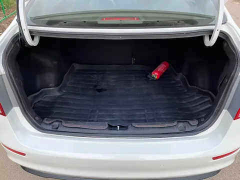 Kia K2