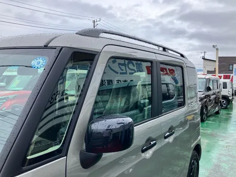 Suzuki Spacia Base