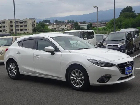 Mazda Axela Sport