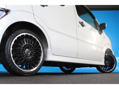 Suzuki Wagon R Stingray