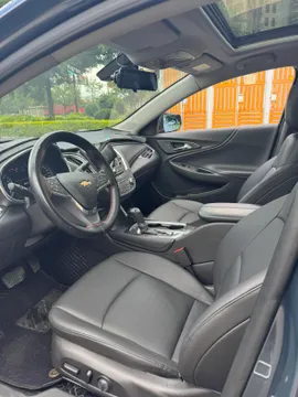 Chevrolet Malibu XL