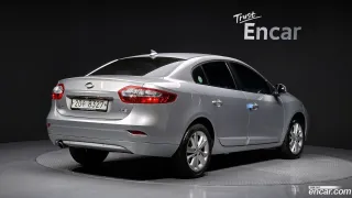 Renault SM3