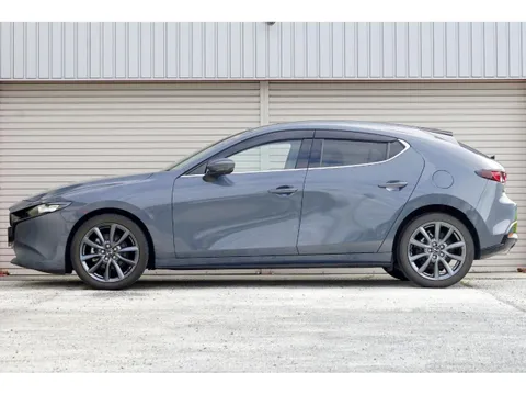 Mazda MAZDA3 Fastback