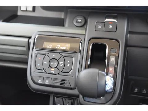 Suzuki Spacia Gear
