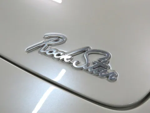 Mitsuoka Rock Star