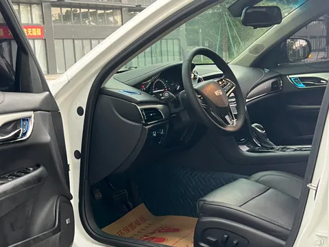 Cadillac ATS-L