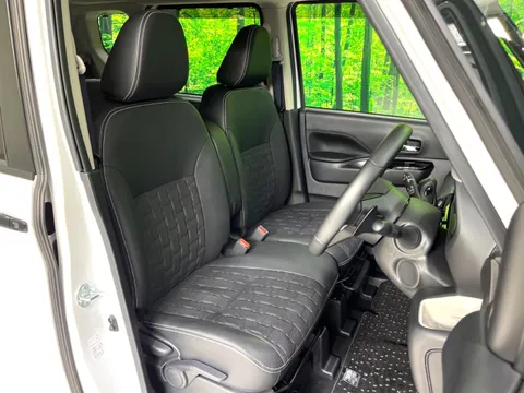 Mitsubishi Delica Mini