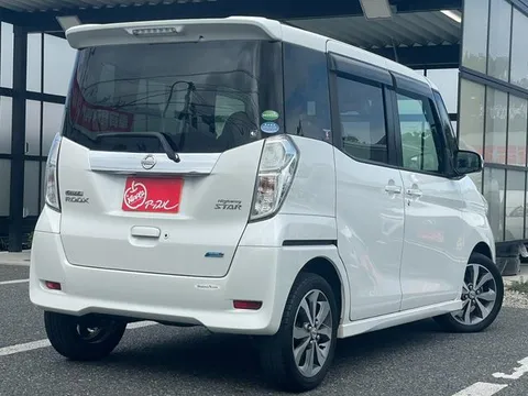 Nissan Dayz Roox
