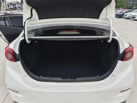 Mazda Mazda 3