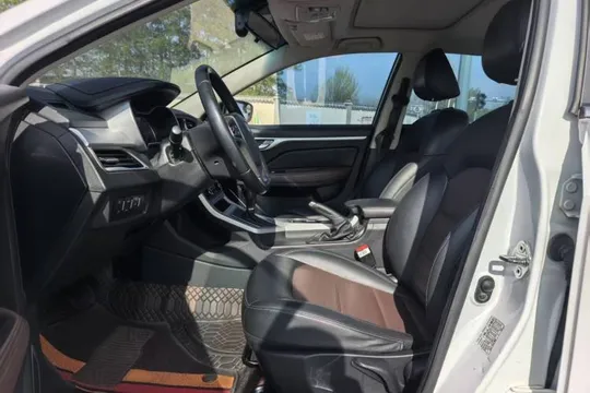 Geely Vision