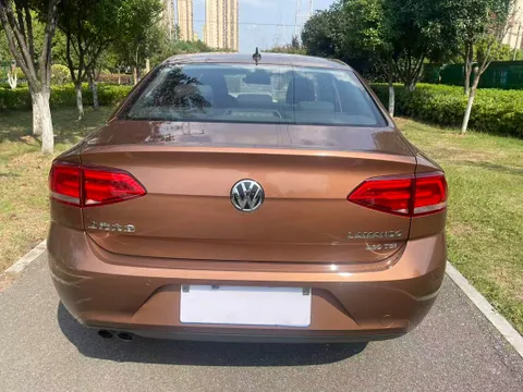 Volkswagen Lamando