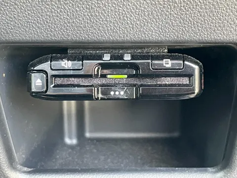 Toyota Pixis Mega