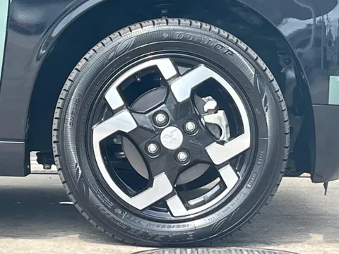 Mitsubishi Delica Mini