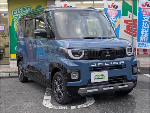 Mitsubishi Delica Mini