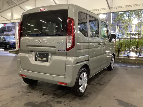 Suzuki Spacia