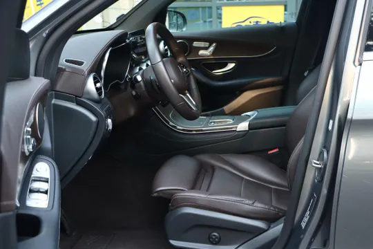 Mercedes-Benz Mercedes-Benz GLC