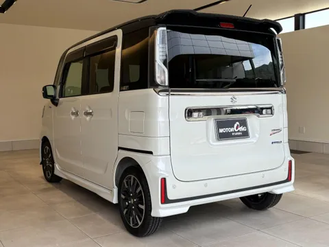 Suzuki Spacia Custom