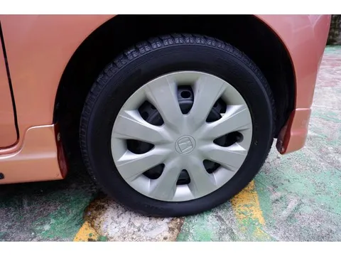 Honda Life