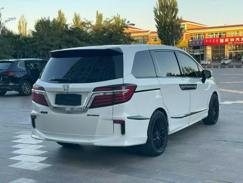 Honda Elysion