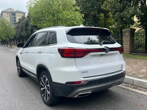 Changan CS75