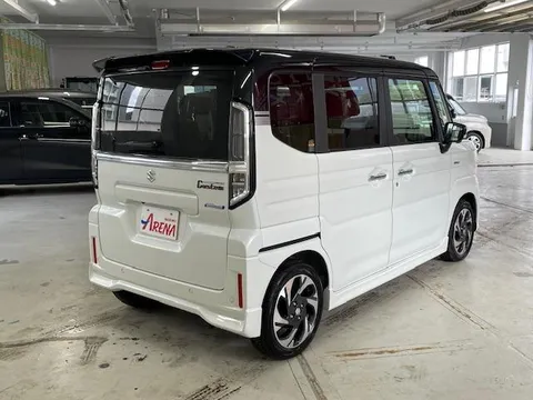 Suzuki Spacia Custom