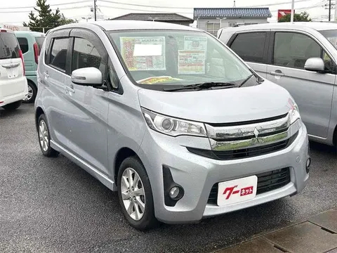 Mitsubishi eK Custom